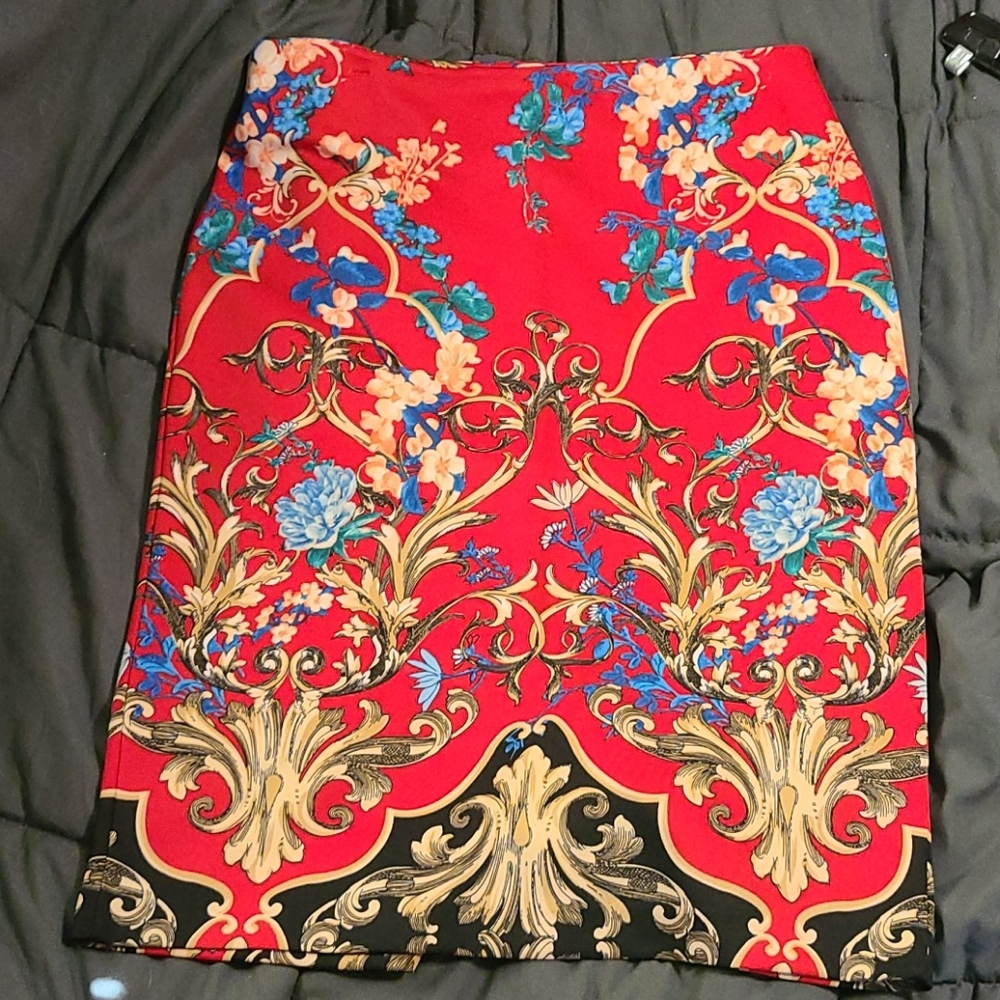 Stretch Pencil skirt